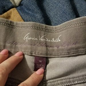 🎉Gloria Vanderbilt  pull on jeans